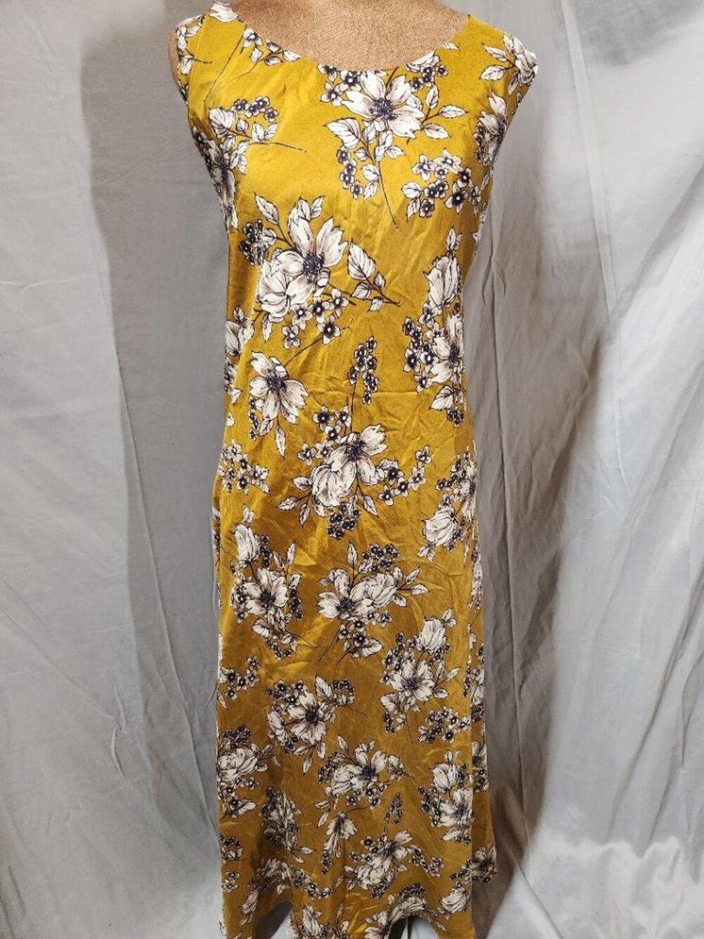NWT Womens Gold Ochre Sleeveless Floral Satin Gown Dress Sz 20W MSRP $165